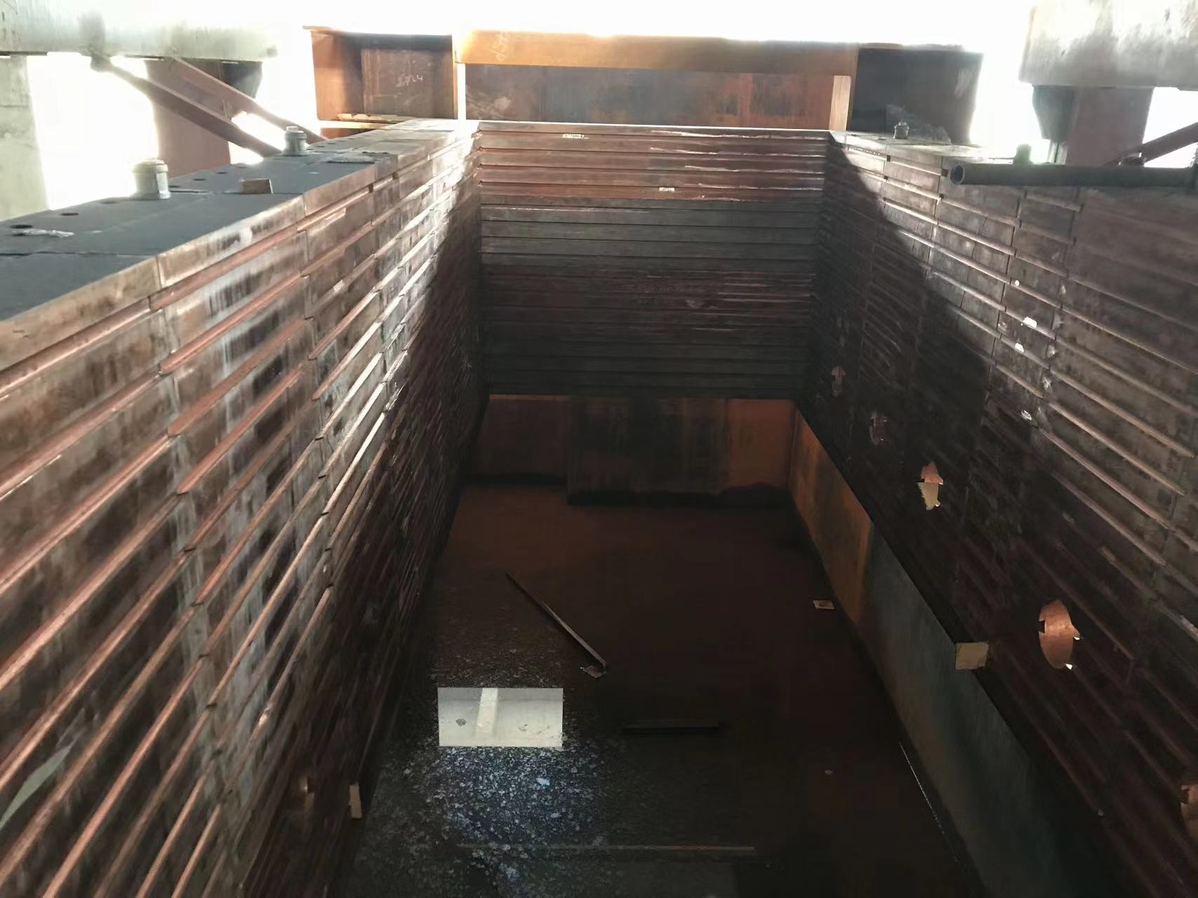 贵金属冶炼侧吹炉铜水套现场装置